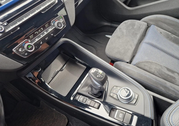 BMW X1 cena 109000 przebieg: 146000, rok produkcji 2017 z Warszawa małe 211